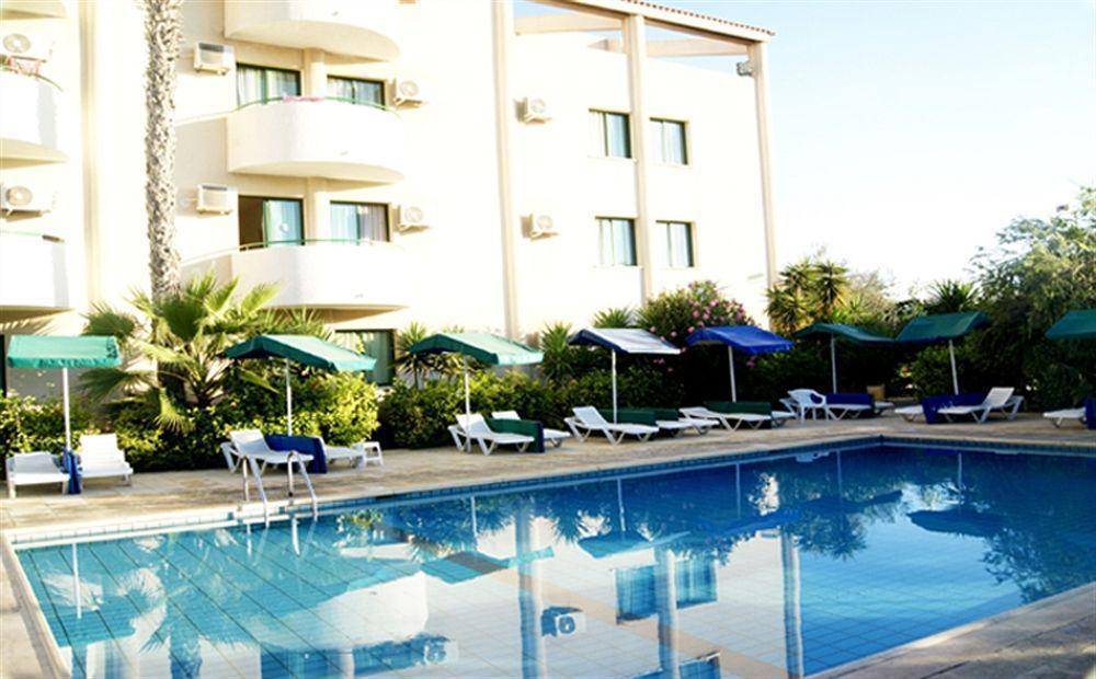 Mandalena Hotel Apartments Protaras Exterior photo